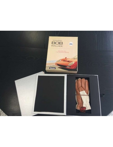 LAMBORGHINI BOB WALLACE - THE MAN WHO MARRIED SPORTCARS -  BUCH