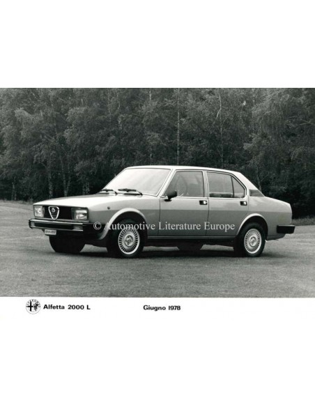 1978 ALFA ROMEO ALFETTA 2000 L PRESSEMAPPE NIEDERLÄNDISCH