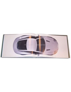 2002 ASTON MARTIN V12 VANQUISH HARDBACK BROCHURE FRENCH 2