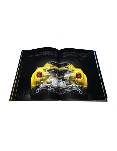 2015 ALFA ROMEO 4C SPIDER HARDCOVER PROSPEKT JAPANISCH