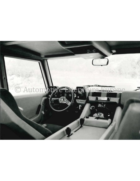 1986 LAMBORGHINI LM-002 / LM-004 PRESSEMAPPE ENGLISCH