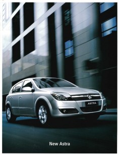 2004 HOLDEN ASTRA BROCHURE...
