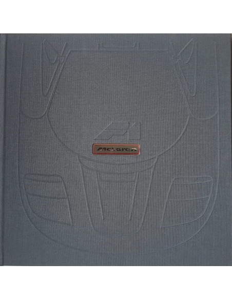 1992 MCLAREN F1 HARDBACK BROCHURE ENGLISH