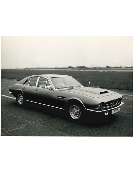 1974 ASTON MARTIN LAGONDA SERIE 1 PERSFOTO