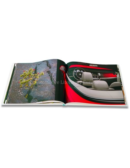 2020 ROLLS ROYCE BESPOKE YEARBOOK ENGLISH