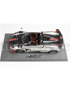 2017 PAGANI HUAYRA ROADSTER BC BBR MODELCAR 1/200 2
