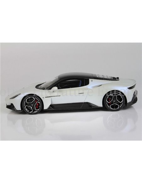 2020 MASERATI MC20 BIANCO AUDACE/CARBON ROOF BBR MODELCAR 1/120