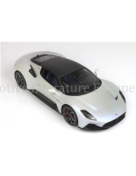 2020 MASERATI MC20 BIANCO AUDACE/CARBON ROOF BBR MODELCAR 1/120