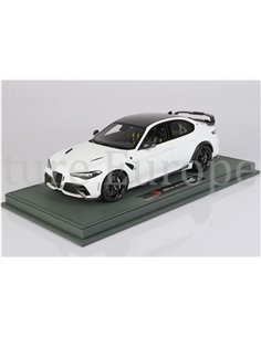 2021 ALFA ROMEO GIULIA GTAM BIANCO TROFEO BBR MODELCAR 01/40