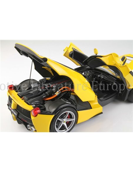 2013 LA FERRARI DIE CAST GIALLO MODENA BBR MODELAUTO 01/120