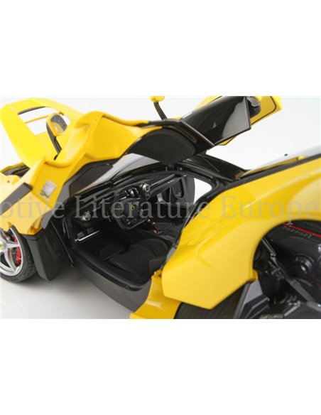 2013 LA FERRARI DIE CAST GIALLO MODENA BBR MODELAUTO 01/120