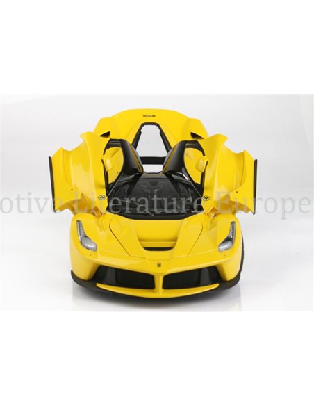 2013 LA FERRARI DIE CAST GIALLO MODENA BBR MODELAUTO 01/120