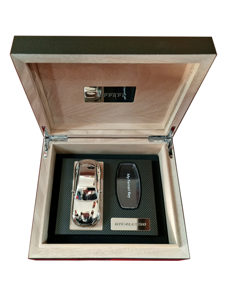 Ferrari GTC4 LUSSO HUMIDOR