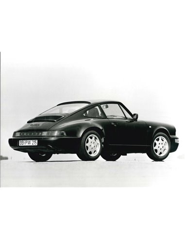 1989 PORSCHE 911 CARRERA 4 PRESS PHOTO