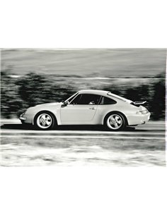 1995 PORSCHE 911 CARRERA 4 PRESS PHOTO
