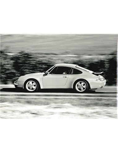 1995 PORSCHE 911 CARRERA 4 PRESS PHOTO