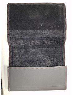 2021 MASERATI MC20 POUCH 2