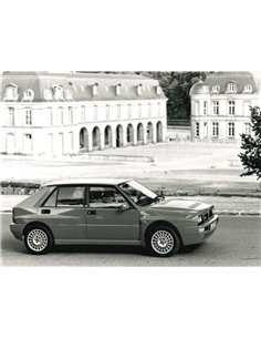1992 LANCIA DELTA HF INTEGRALE PRESS PHOTO