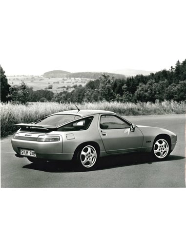 1993 PORSCHE 928 GTS PERSFOTO