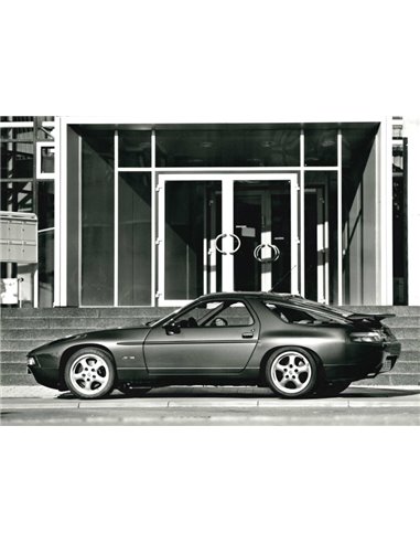 1994 PORSCHE 928GT PRESSEBILD