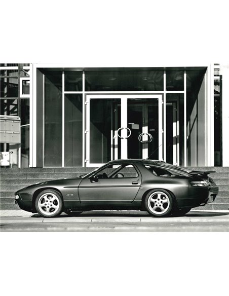 1994 PORSCHE 928 GTS PERSFOTO