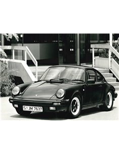 1988 PORSCHE 911 CARRERA COUPE PRESS PHOTO