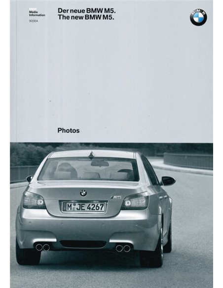 2004 BMW M5 HARDCOVER PRESSEMAPPE ENGLISCH