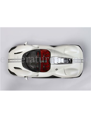 2021 FERRARI DAYTONA SP3 SERIE ICONA BIANCO BBR MODELCAR X/360