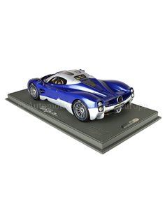2023 PAGANI UTOPIA BLU FIBRI DI CARBONIO BBR MODELCAR X/36 2