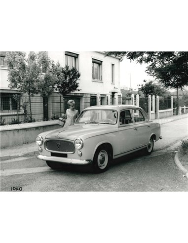 1958 PEUGEOT 403 BERLINE LUXE PERSFOTO