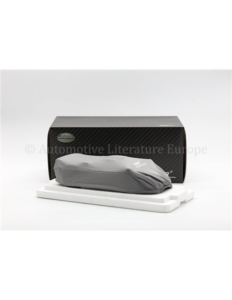 2014 PAGANI ZONDA TRICOLORE DIECAST FULL OPEN MODEL CAR