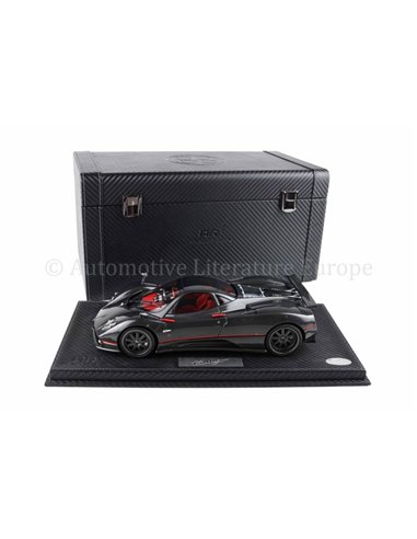 2005 PAGANI ZONDA F DIECAST FULL OPEN MODELAUTO