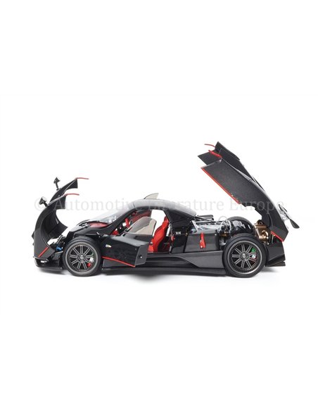 2005 PAGANI ZONDA F DIECAST FULL OPEN MODEL CAR