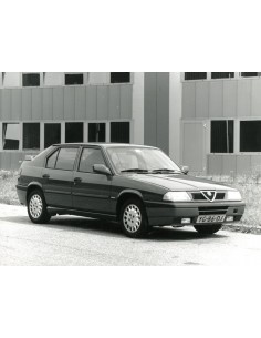 1990 ALFA ROMEO 33 PERSFOTO