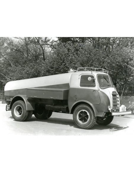 1951 ALFA ROMEO AUTOSTERMA 900 CIL 6 PERSFOTO