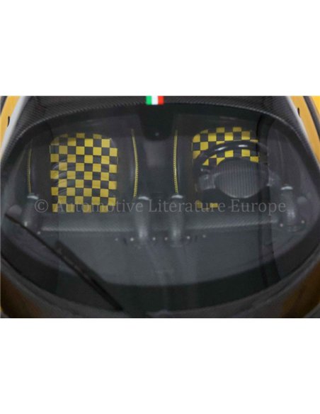 2023 PAGANI UTOPIA GIALLO GINEVRA BBR MODELCAR X/100