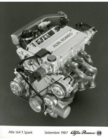 1987 ALFA ROMEO 164 TWIN SPARK MOTOR PERSFOTO
