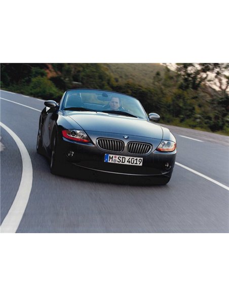 2003 BMW Z4 PRESSEMAPPE ENGLISCH