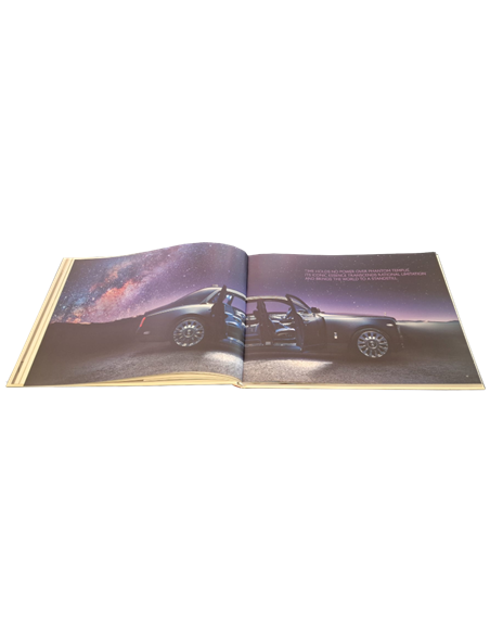 2021 ROLLS ROYCE BESPOKE JAARBOEK ENGELS