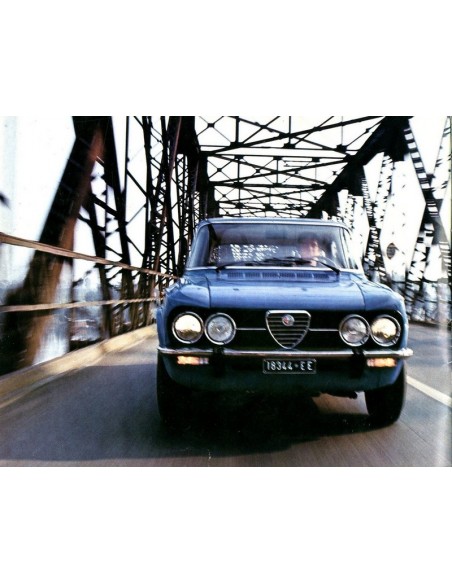 1975 ALFA ROMEO GIULIA NUOVA SUPER 1300 1600 BROCHURE NEDERLANDS