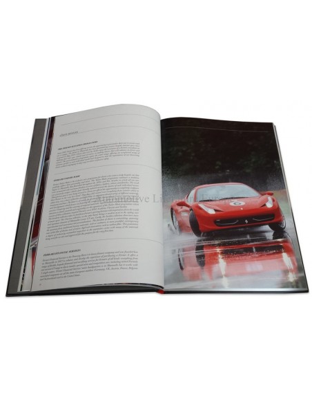 2012 FERRARI HARDCOVER BROCHURE 4270/12