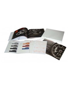 2013 MCLAREN MP4-12C & SPIDER HARDCOVER BROCHURE DUITS