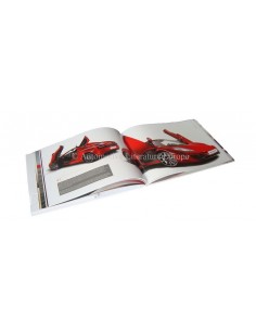 2013 MCLAREN MP4-12C & SPIDER HARDCOVER BROCHURE DUITS 2