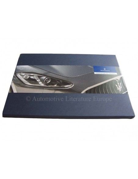 2014 MASERATI GRANTURISMO MC STRADALE HARDCOVER BROCHURE ENGELS