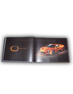 2014 ZENVO ST1 HARDCOVER VIP KLANTEN BROCHURE ENGELS 2