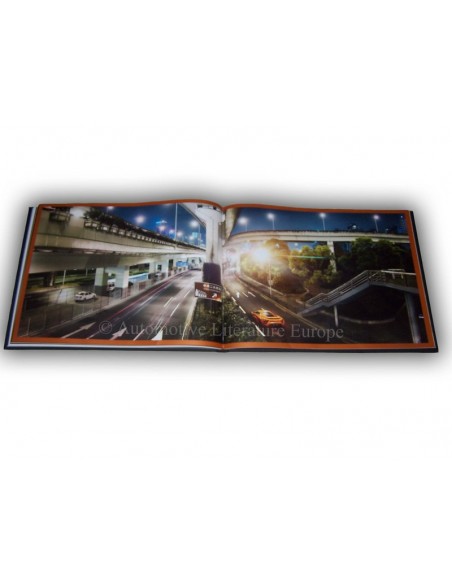 2014 ZENVO ST1 HARDCOVER VIP KLANTEN BROCHURE ENGELS