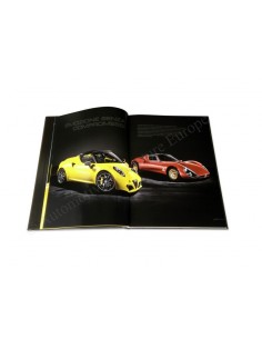 2015 ALFA ROMEO 4C SPIDER HARDCOVER BROCHURE ITALIAN 2