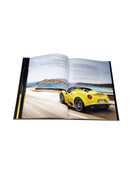 2015 ALFA ROMEO 4C SPIDER HARDCOVER BROCHURE ITALIAN